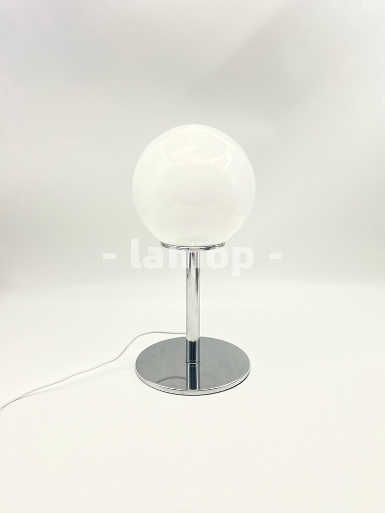 Milky White Solid Globe Chrome - Decor Lighting Table Lamps ulasan dan harga