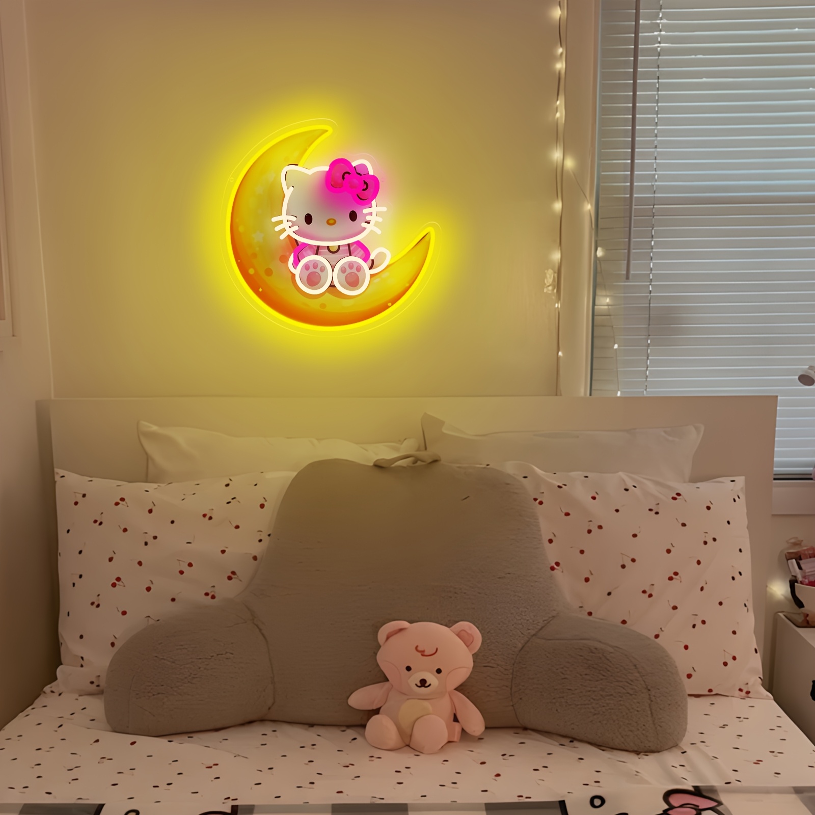 Hello Kitty on Moon Yellow Cut - Lighting Decoration On Wall ulasan dan harga